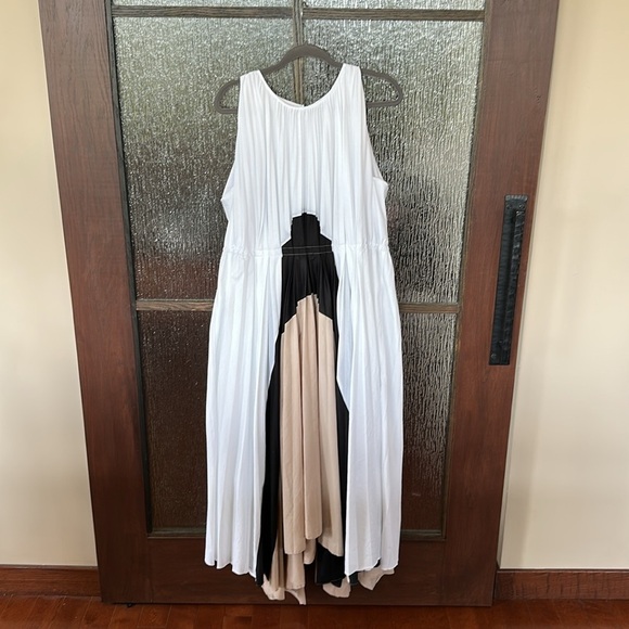 Bibhu Mohapatra Chic Black and White Maxi pleated Dress with Tan Accents size 16 - Picture 13 of 17
